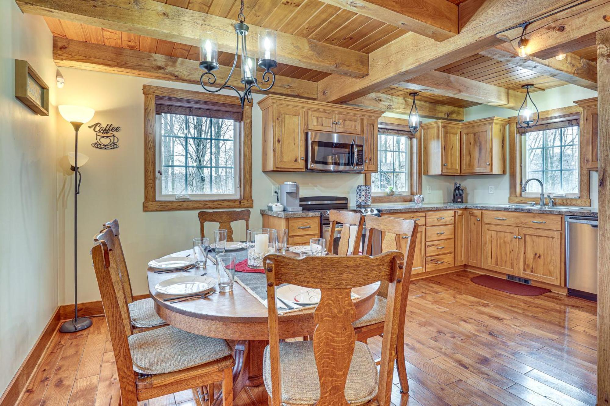 Happy Haven Hill Cabin With Patio And Fire Pit! Villa Dundee Exterior photo
