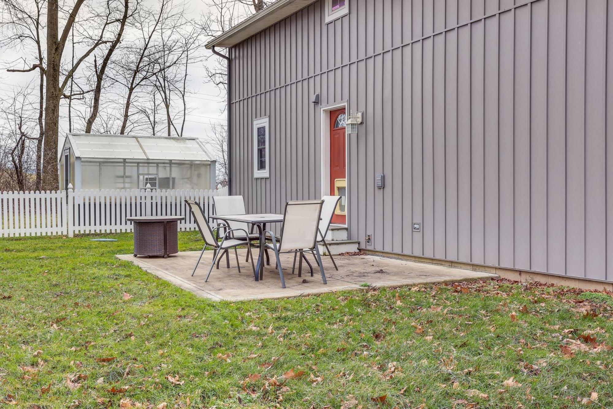 Happy Haven Hill Cabin With Patio And Fire Pit! Villa Dundee Exterior photo