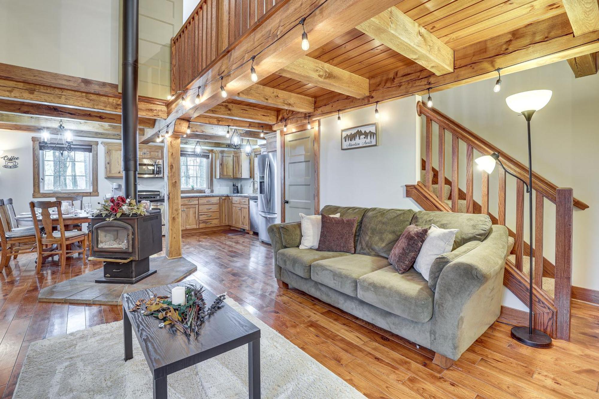 Happy Haven Hill Cabin With Patio And Fire Pit! Villa Dundee Exterior photo